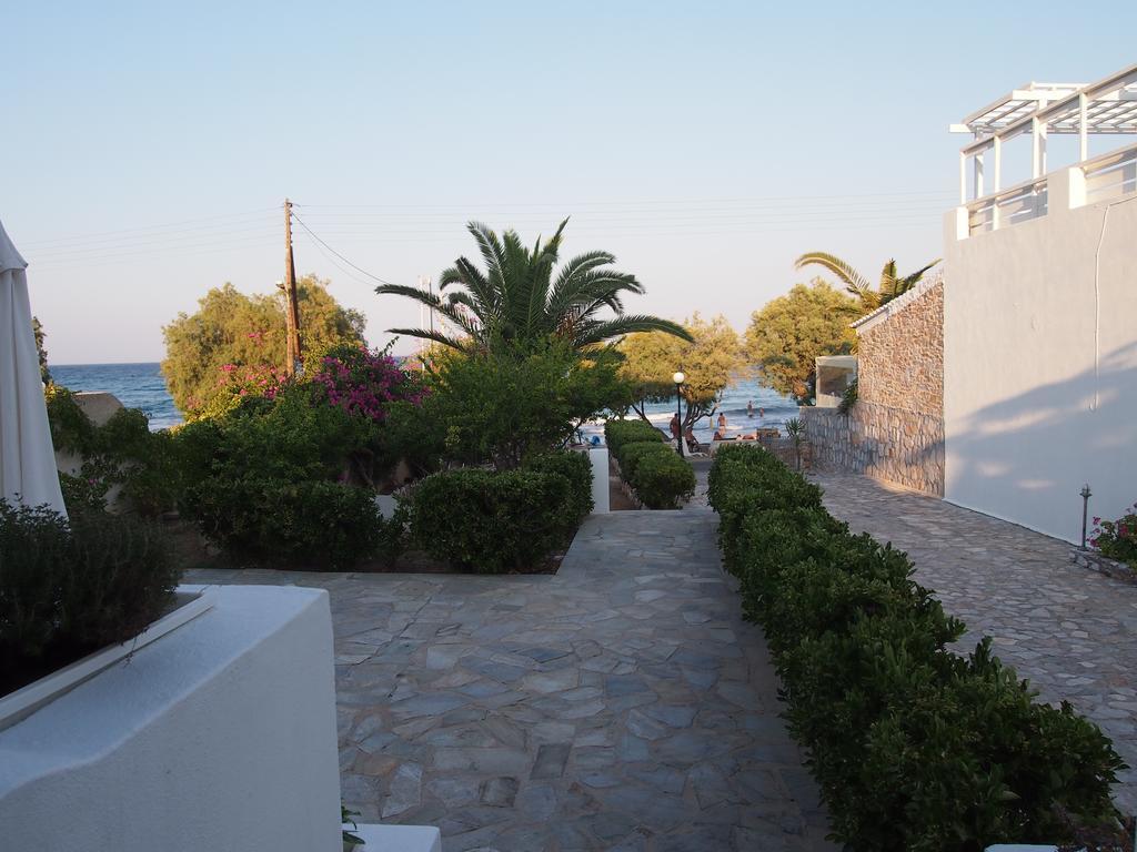 Villa Dolphin Azolimnos Exteriör bild